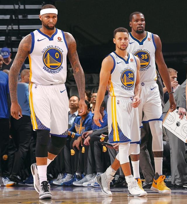 太阳并未依 太阳并未依