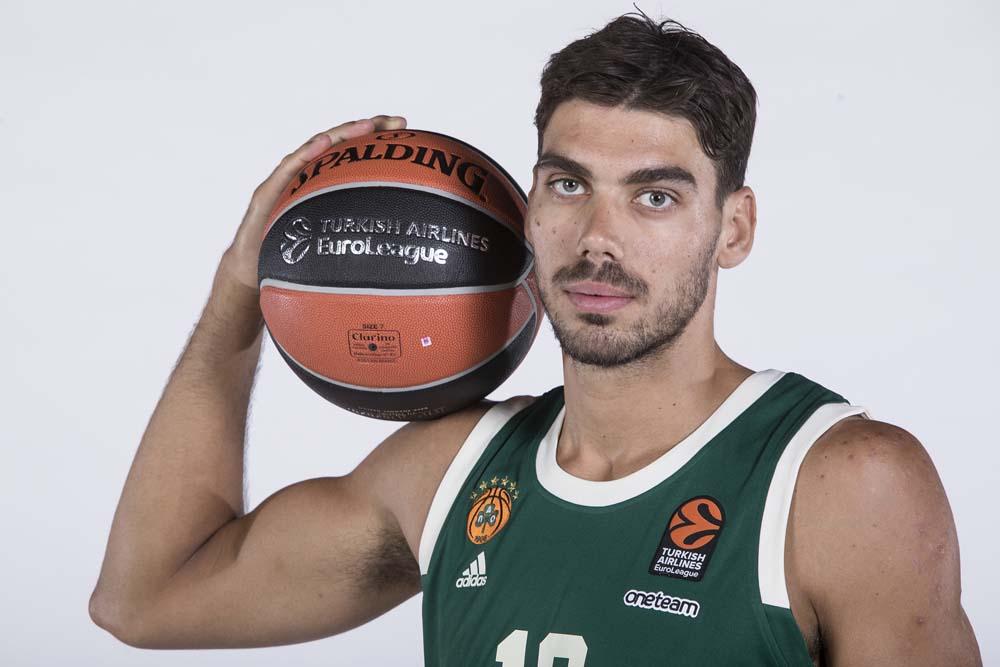 收与玩家保 收与玩家保