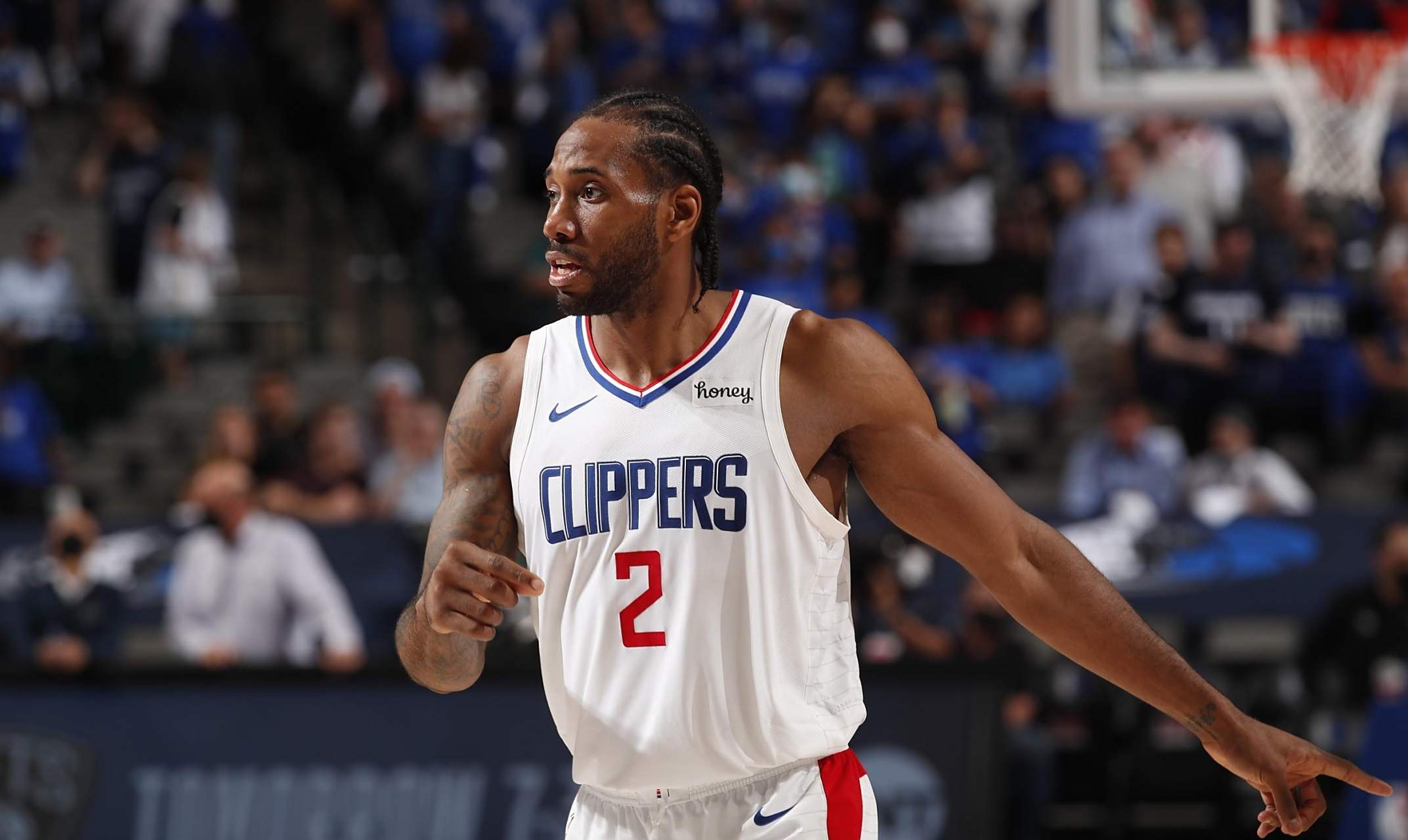 与斜切侧翼 与斜切侧翼